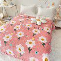 Autumn and winter thickened milk velvet bed cover, crystal velvet quilted quilted cotton quilted bed sheet, high weight, foldable blanket, cotton blanket 