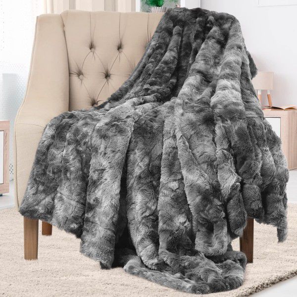 Double sided thickened tie dyed pv velvet blanket plush brush tapestry children's blanket sofa cover blanket cashmere blanket 