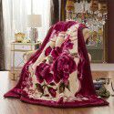 New thickened raschel blanket manufacturer cover blanket winter super soft double-layer wedding blanket Farai velvet group purchase wholesale 