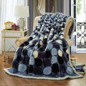 New thickened raschel blanket manufacturer cover blanket winter super soft double-layer wedding blanket Farai velvet group purchase wholesale 