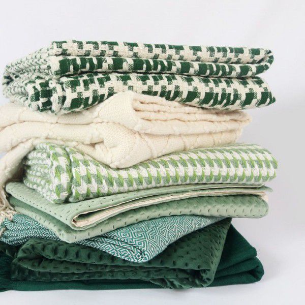 Luxury dark green sofa blanket bed towel bed blanket light green model room blanket thousand bird grid knitting bed blanket 