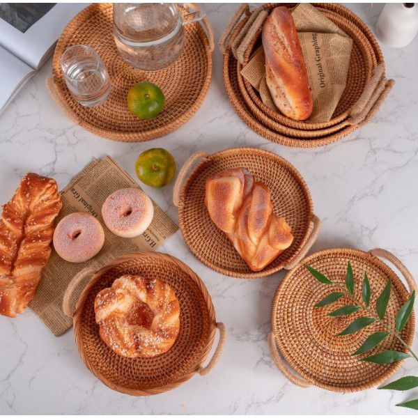 Vietnamese rattan woven hand-woven storage basket Snack bread picnic basket Table top storage basket Portable storage basket